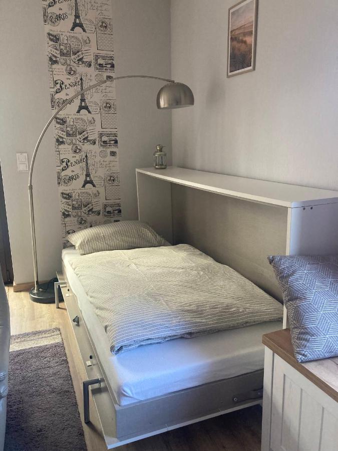 Grosse Wohnkueche, Terrasse, Schlafzimmer Am Steinhuder Meer, Wlan, Parkplatz, Fussbodenheizung, 70Qm Вунсторф Экстерьер фото
